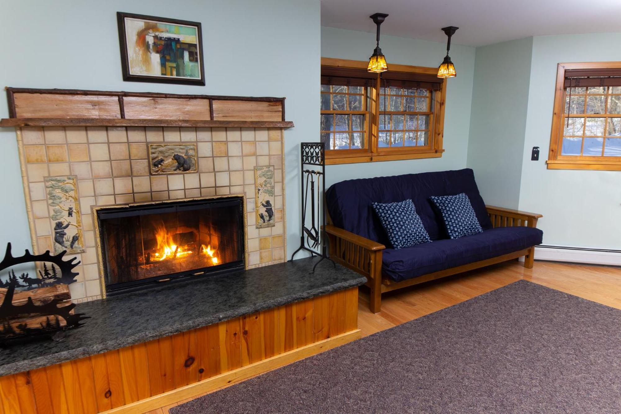 Trails End Inn Keene Valley Екстер'єр фото