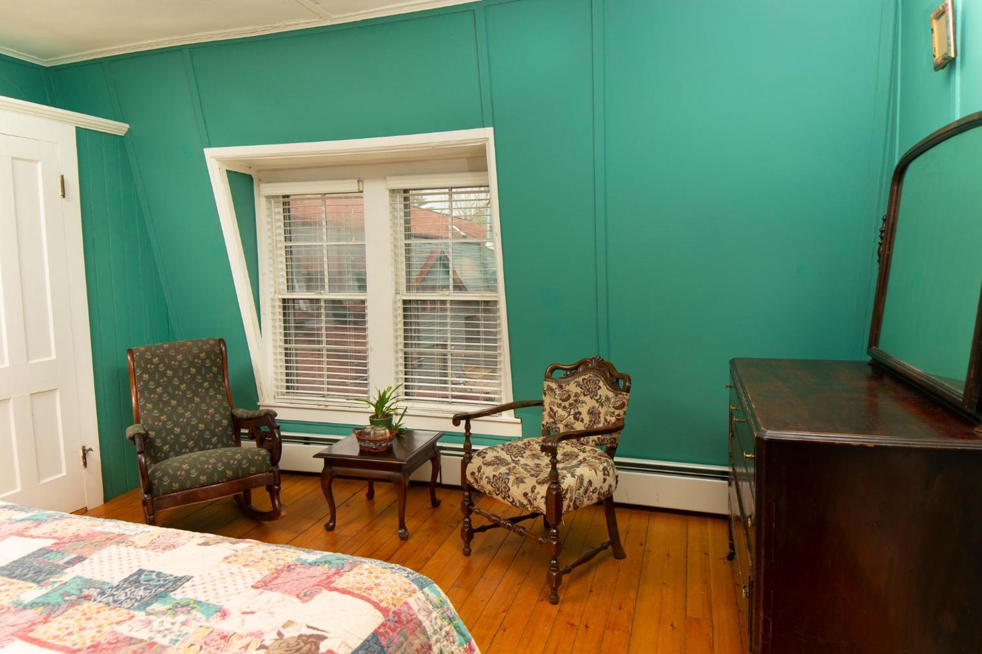 Trails End Inn Keene Valley Екстер'єр фото
