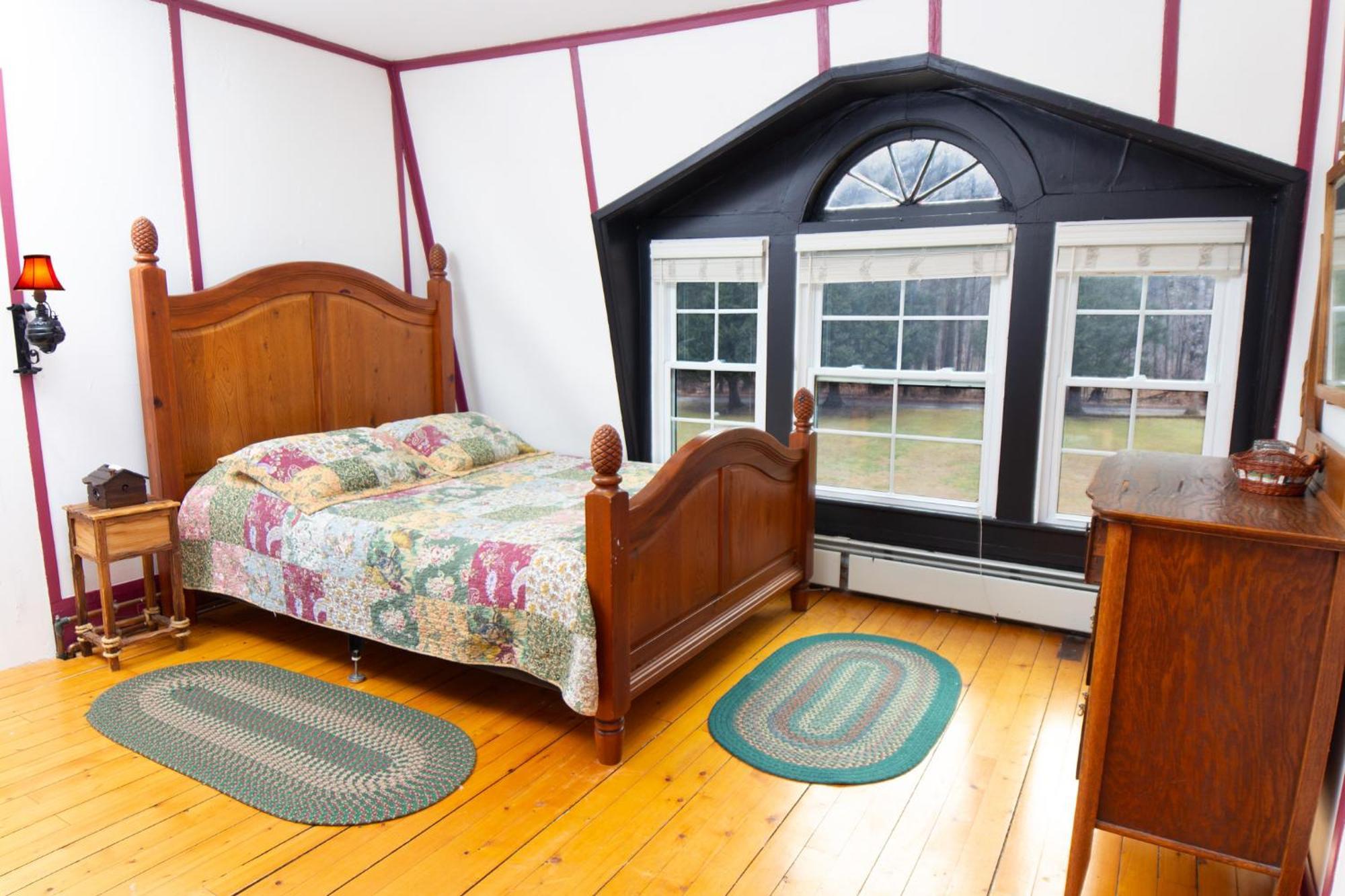 Trails End Inn Keene Valley Екстер'єр фото